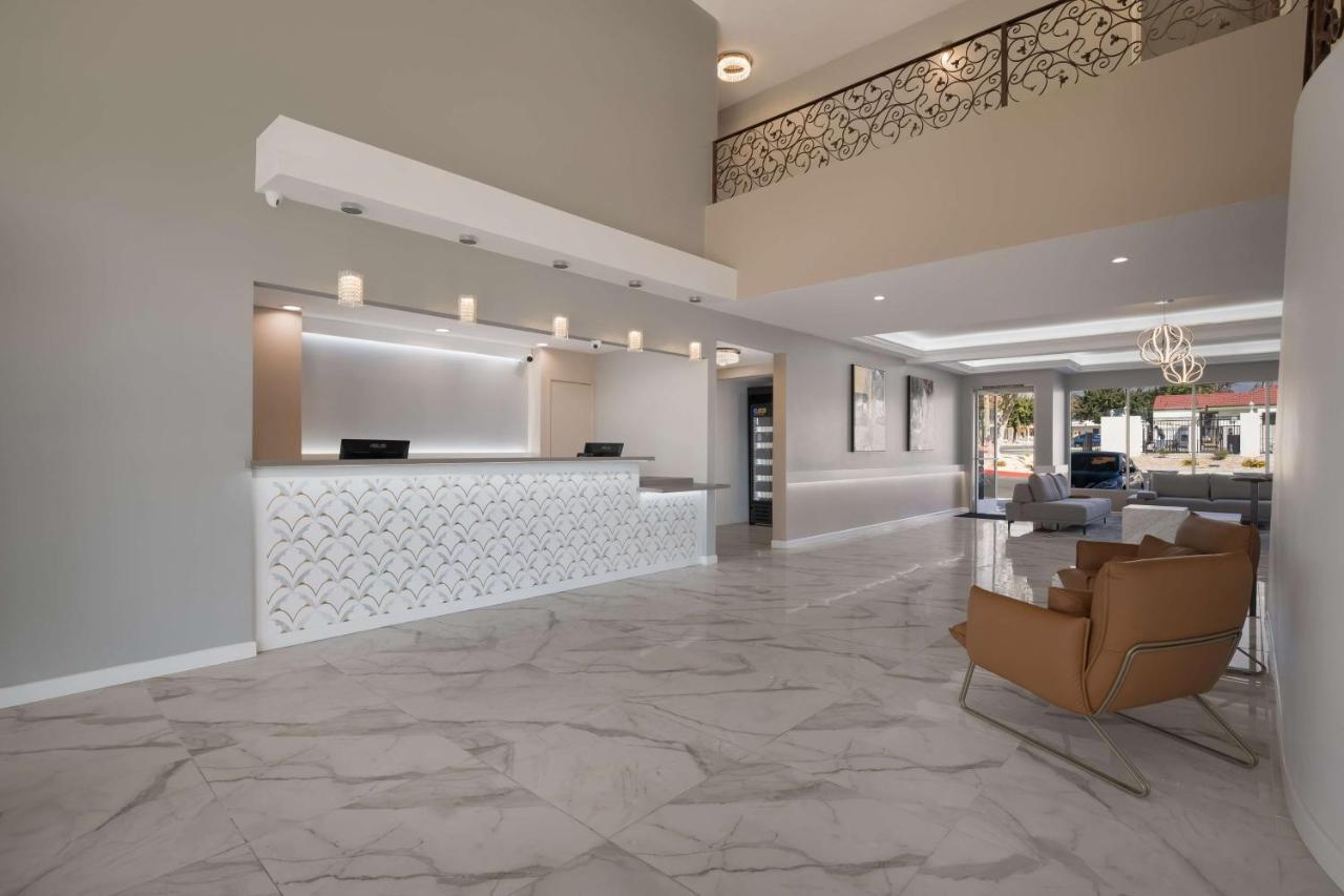 Surestay Plus Hotel By Best Western Upland - Ontario North 외부 사진