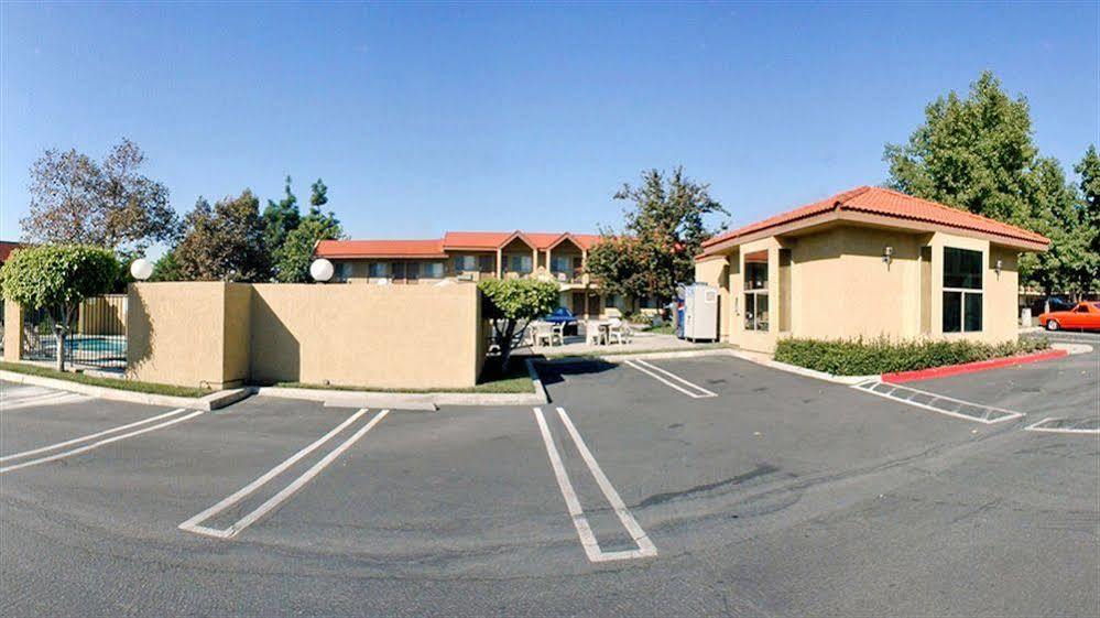 Surestay Plus Hotel By Best Western Upland - Ontario North 외부 사진